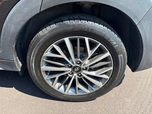 Used 2019 Hyundai Tucson Ultimate w/ Cargo Package AWD/4WD image 16