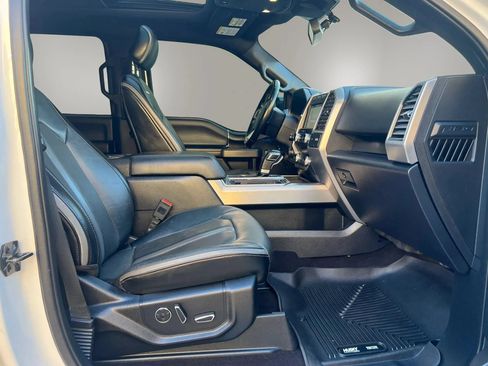 Used 2019 Ford F150 Platinum w/ Technology Package AWD/4WD image 35