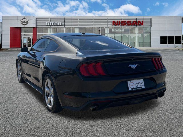 Used 2019 Ford Mustang Coupe RWD image 5