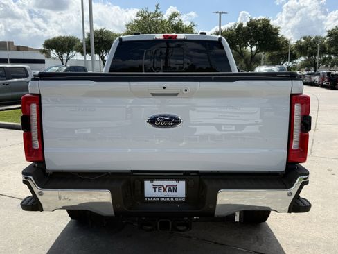 Used 2024 Ford F250 Lariat AWD/4WD image 6