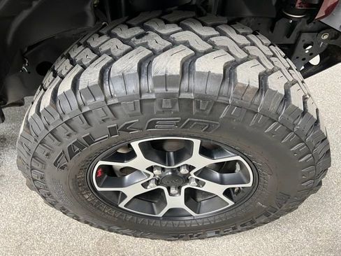 Used 2021 Jeep Wrangler Unlimited Rubicon w/ Cold Weather Group image 18