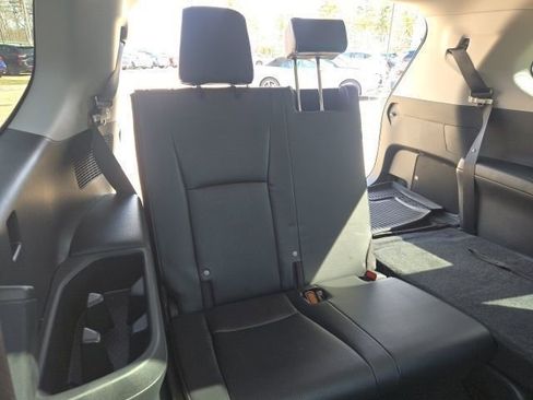 Used 2024 Toyota Grand Highlander AWD image 14