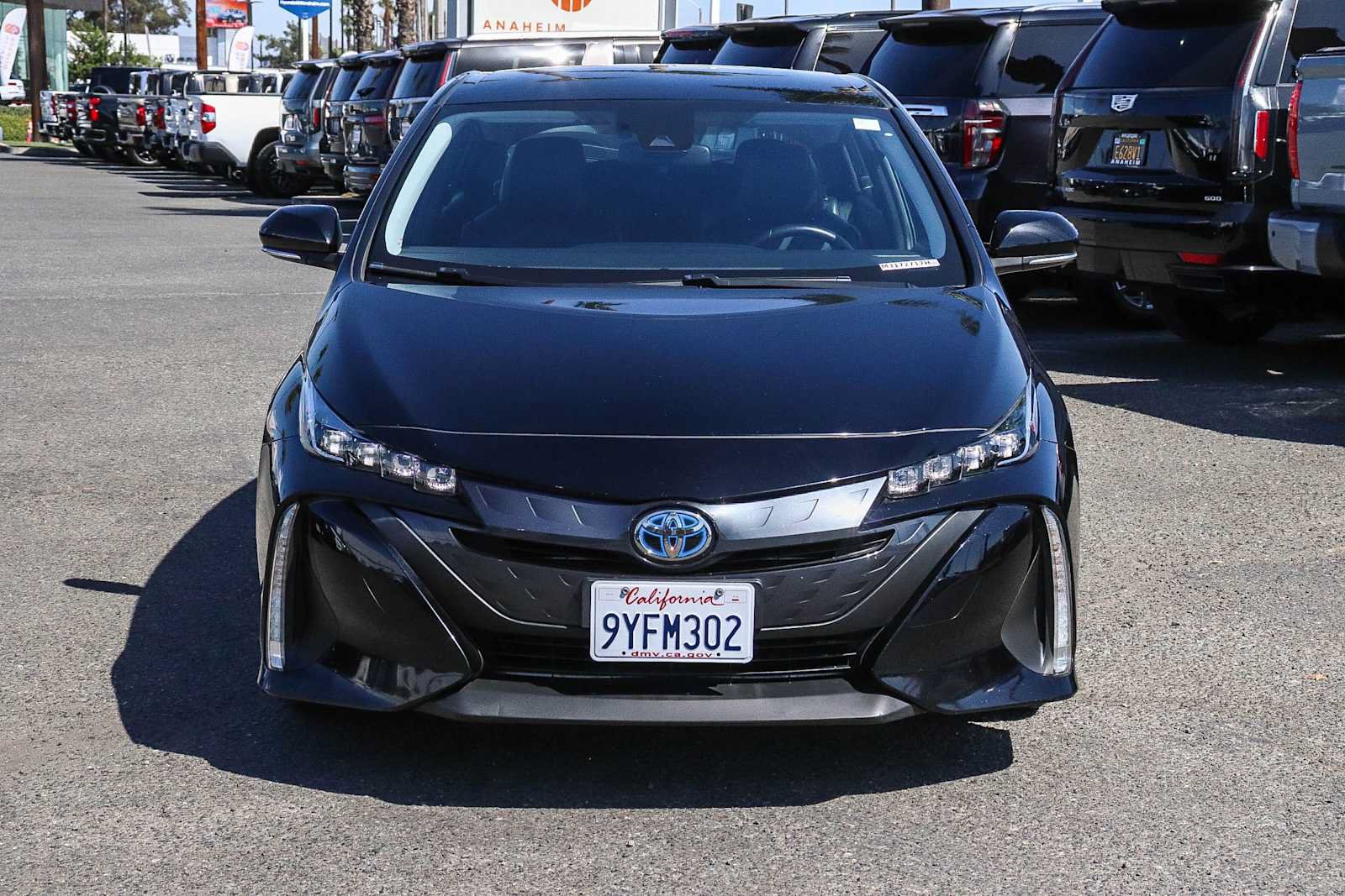 Used 2021 Toyota Prius Prime XLE FWD image 2