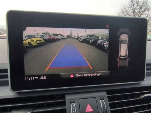 Used 2018 Audi SQ5 Premium Plus w/ Navigation Package image 32