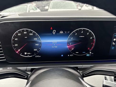 Used 2025 Mercedes-Benz GLE 350 4MATIC image 36