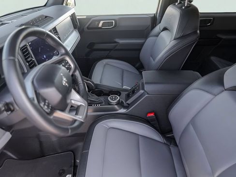 Used 2024 Ford Bronco Everglades AWD/4WD image 12