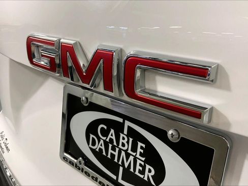 Used 2026 GMC Terrain Elevation AWD/4WD image 8