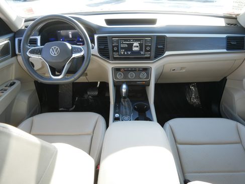 Used 2022 Volkswagen Atlas SE image 10