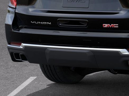 New 2026 GMC Yukon XL Denali image 16