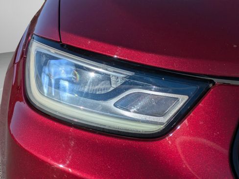 Used 2021 Chrysler Pacifica Touring-L w/ Uconnect Theater Family Group image 11