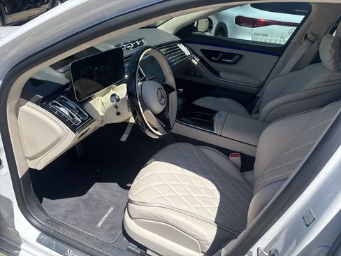 Used 2026 Mercedes-Benz S 580 4MATIC Sedan image 9