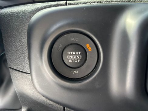 Used 2023 Jeep Wrangler Unlimited Rubicon 4xe image 29