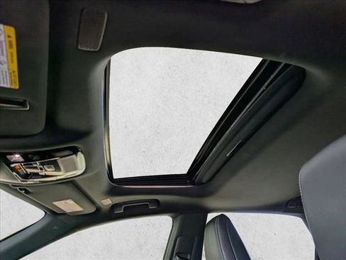 Used 2024 Lexus RX 350 image 16