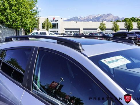 Used 2024 Subaru Crosstrek 2.0i Premium AWD/4WD image 5