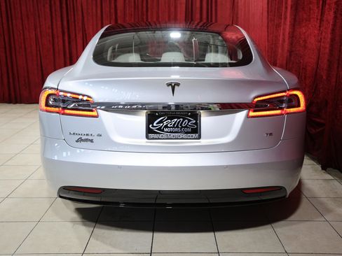 Used 2017 Tesla Model S 75 image 10