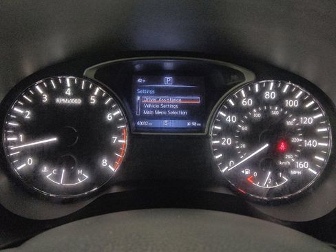 Used 2020 Nissan Pathfinder S FWD image 23
