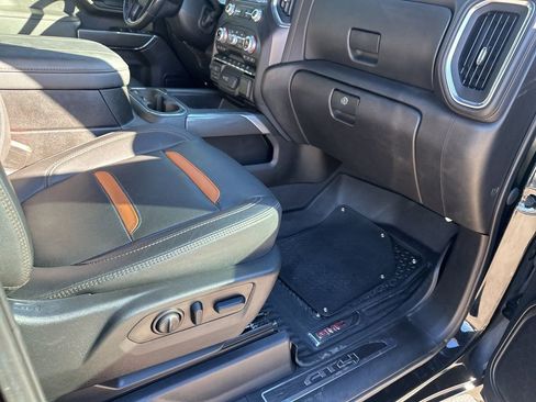 Used 2023 GMC Sierra 2500 AT4 w/ Gooseneck/5TH Wheel Package image 16