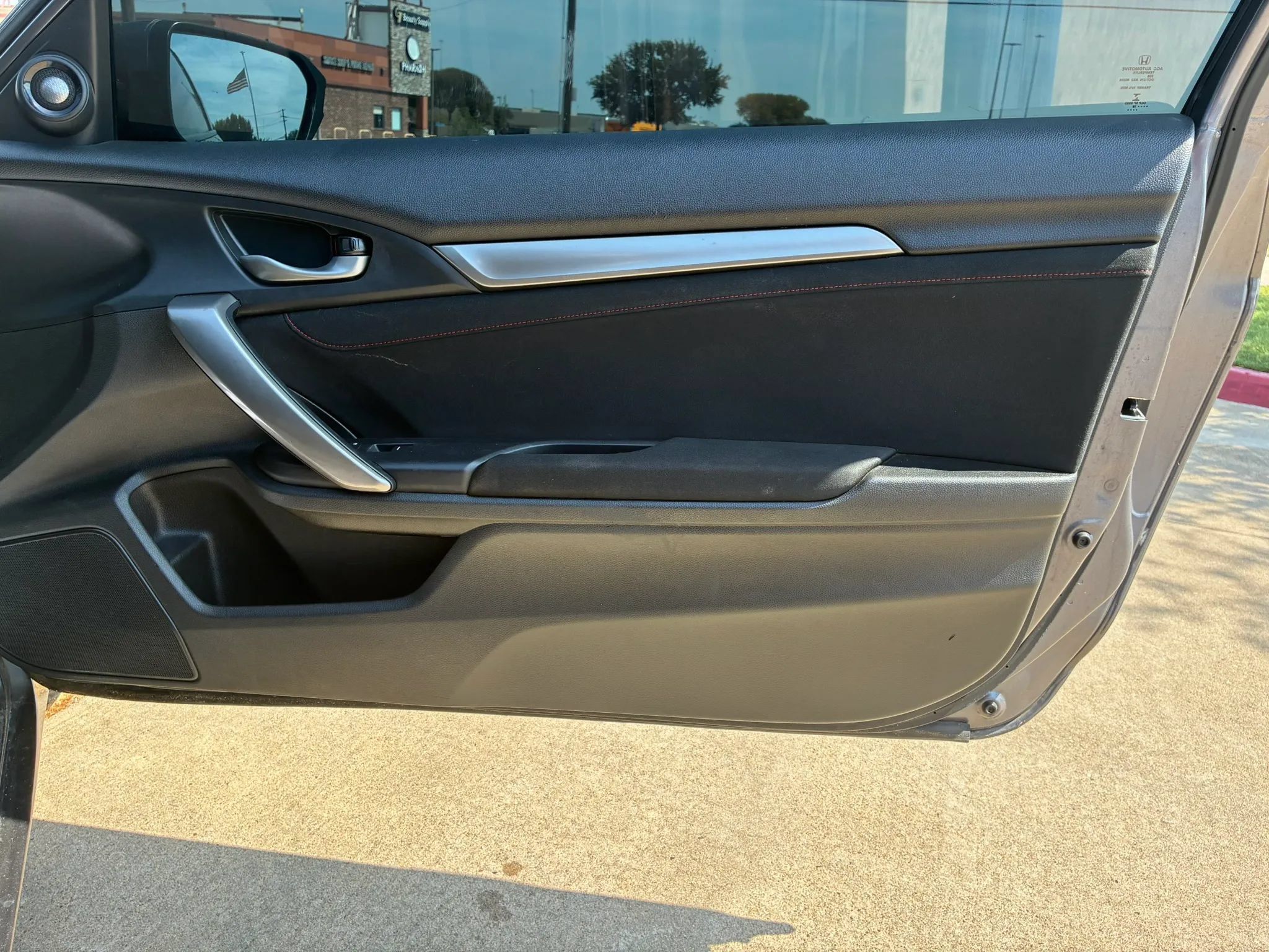 Used 2018 Honda Civic Si image 14