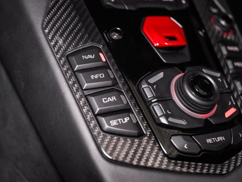 Used 2016 Lamborghini Aventador LP 750-4 Superveloce image 65