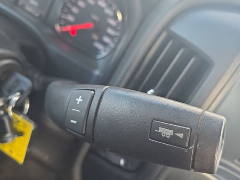 Used 2018 GMC Sierra 1500 2WD Regular Cab image 28