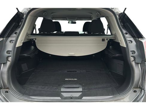 Used 2016 Nissan Rogue SV image 27