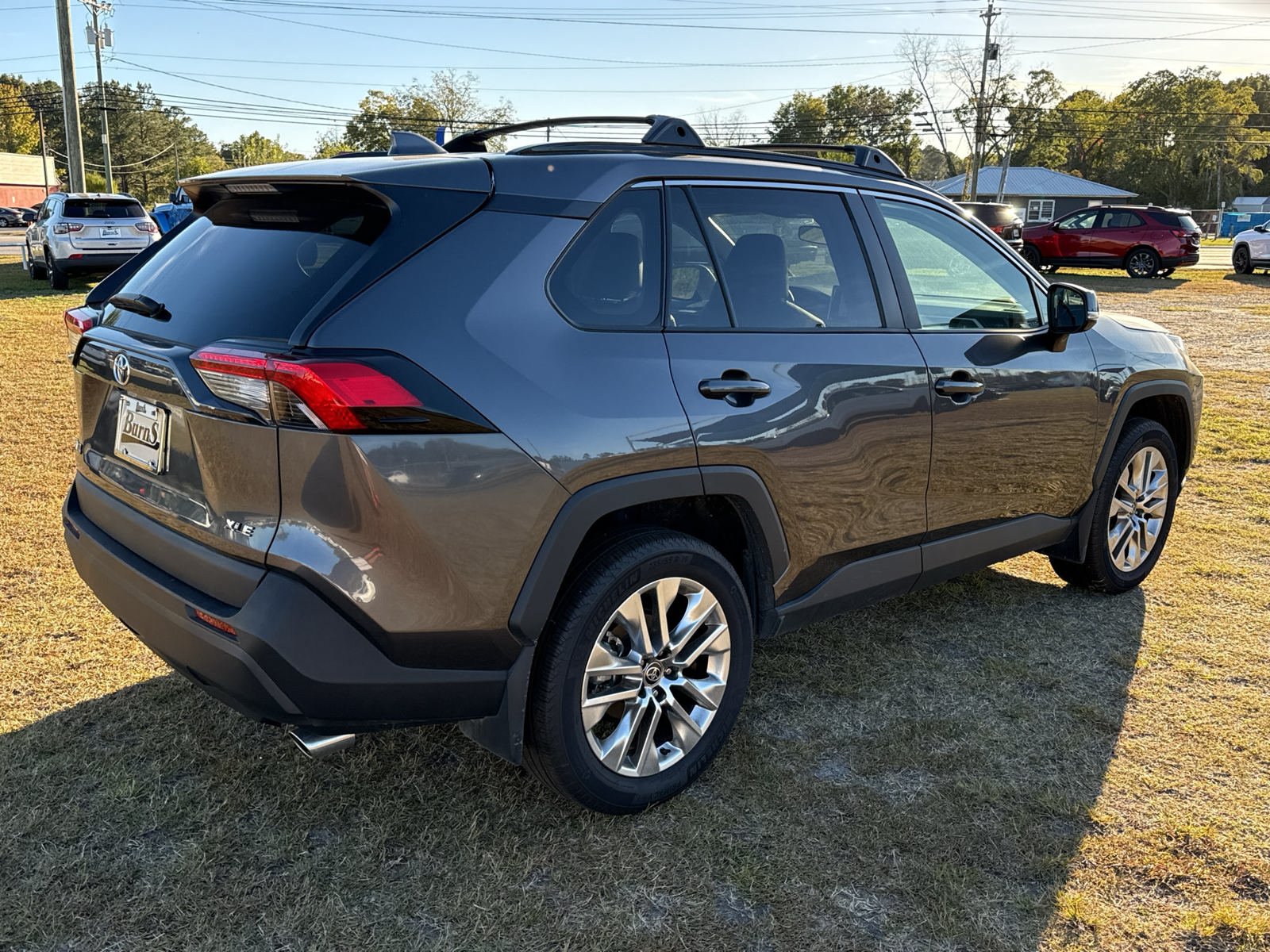 Used 2025 Toyota RAV4 XLE Premium w/ Weather Package FWD image 7