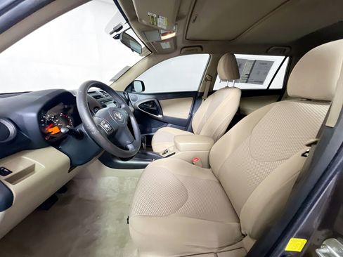 Used 2012 Toyota RAV4 4WD w/ Upgrade Value Pkg image 14