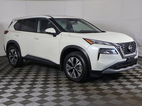 Used 2023 Nissan Rogue SV image 44