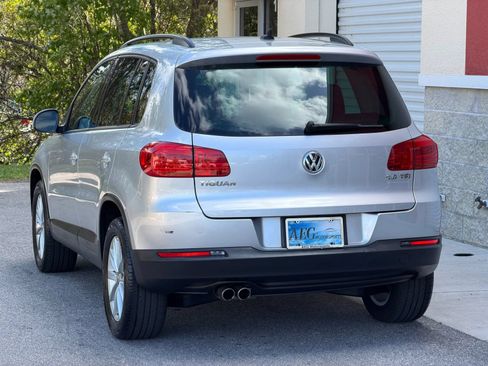 Used 2015 Volkswagen Tiguan SE FWD image 11