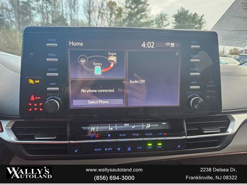 Used 2021 Toyota Sienna XLE image 30