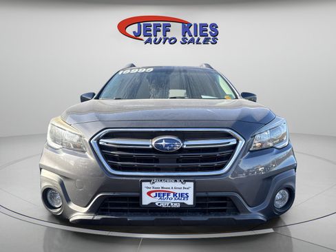 Used 2018 Subaru Outback 2.5i Premium image 2