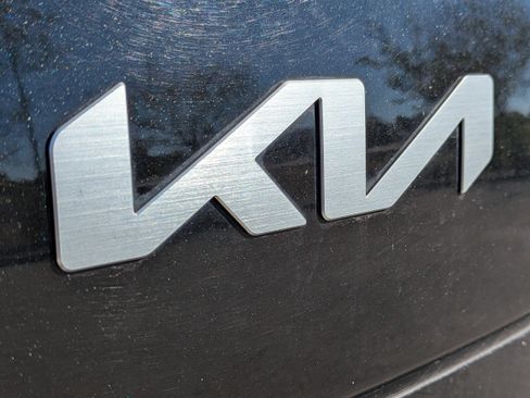 Certified 2023 Kia Soul LX image 15