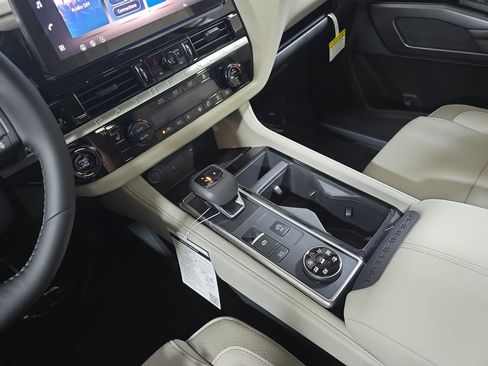 New 2026 Nissan Pathfinder SL w/ Cargo Package AWD/4WD image 25