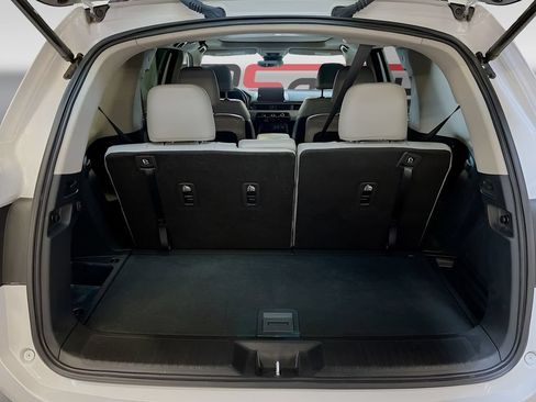 Used 2024 Honda Pilot Touring image 28