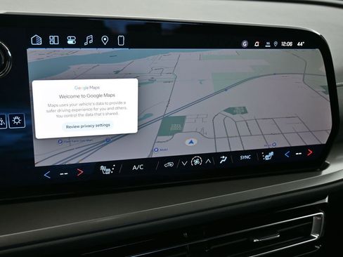 New 2026 Chevrolet Traverse LT w/ Driver Confidence Package image 23