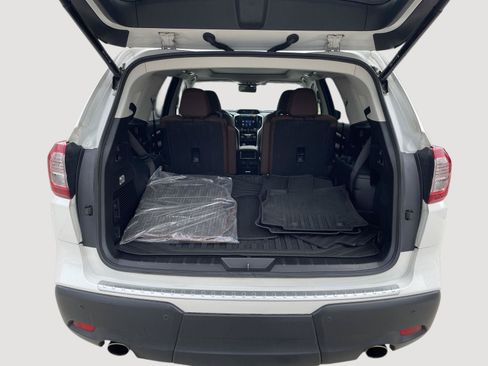 Used 2021 Subaru Ascent Touring AWD/4WD image 7