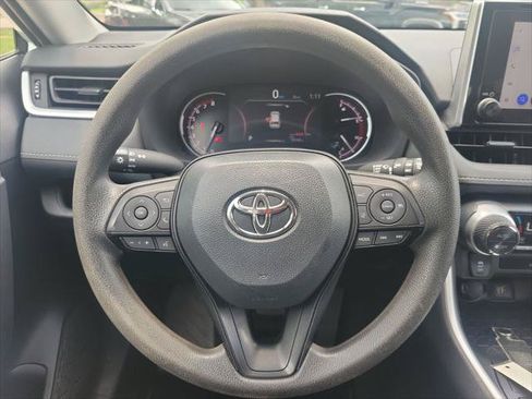 Certified 2025 Toyota RAV4 XLE FWD image 17