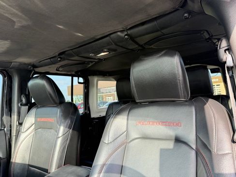 Used 2018 Jeep Wrangler Unlimited Rubicon AWD/4WD image 23