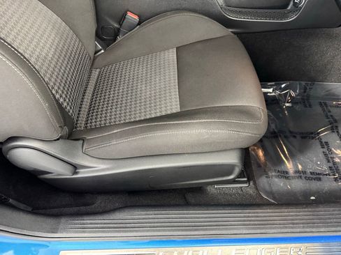 Used 2023 Dodge Challenger R/T w/ Blacktop Package image 28