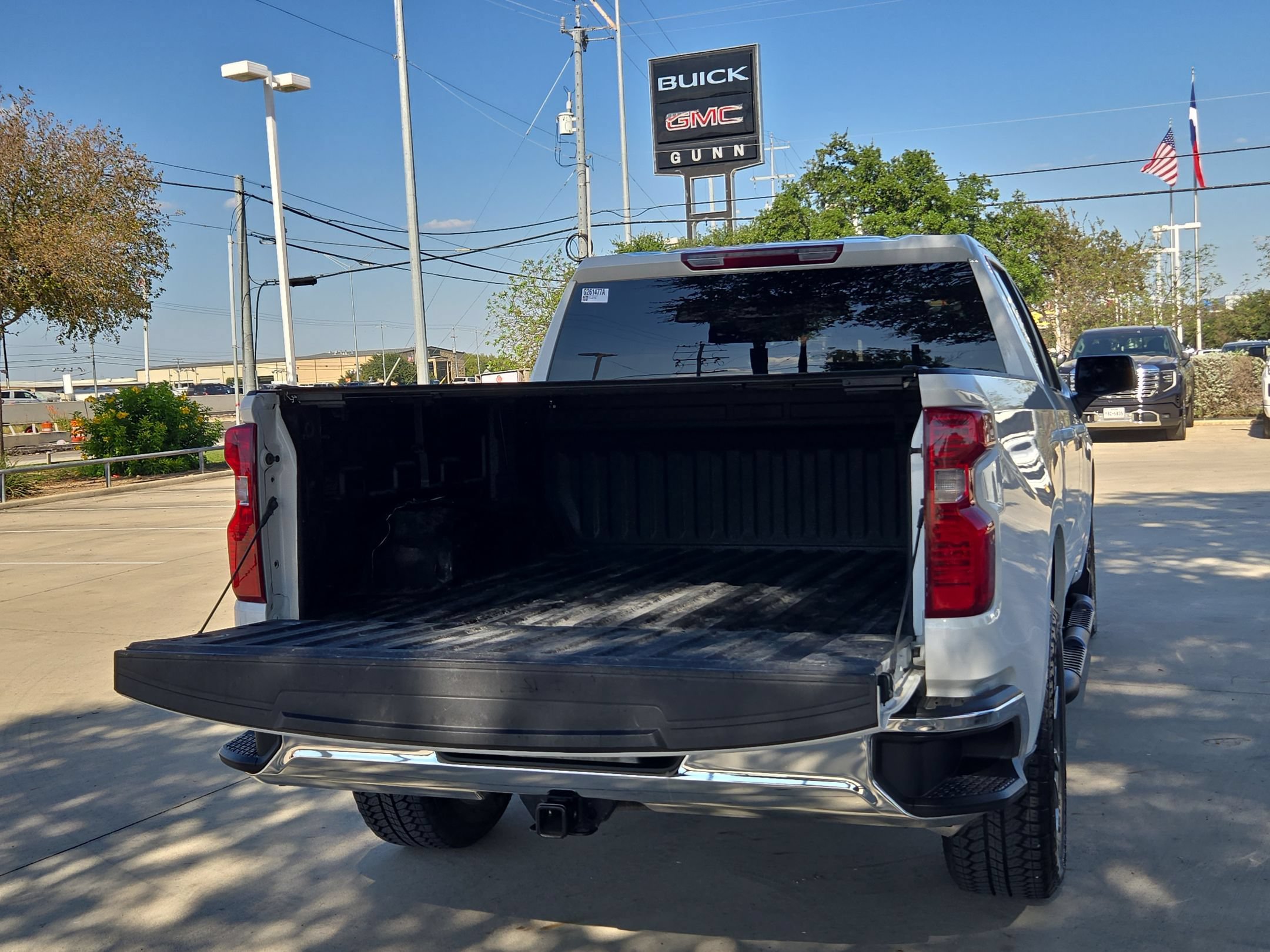 Certified 2026 Chevrolet Silverado 1500 LT RWD image 22