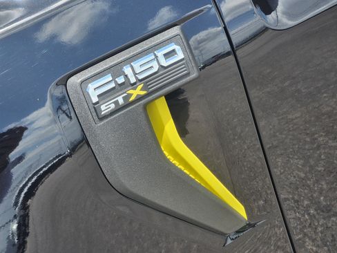 Used 2025 Ford F150 STX w/ Equipment Group 200A RWD image 12