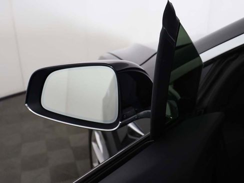 Used 2017 Tesla Model X 100D image 32