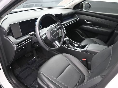 Used 2025 Hyundai Tucson SEL image 13