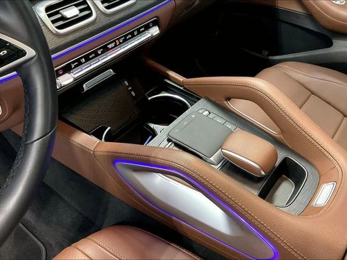 Used 2025 Mercedes-Benz GLE 350 4MATIC image 16