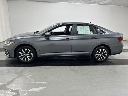 Used 2025 Volkswagen Jetta S FWD image 6