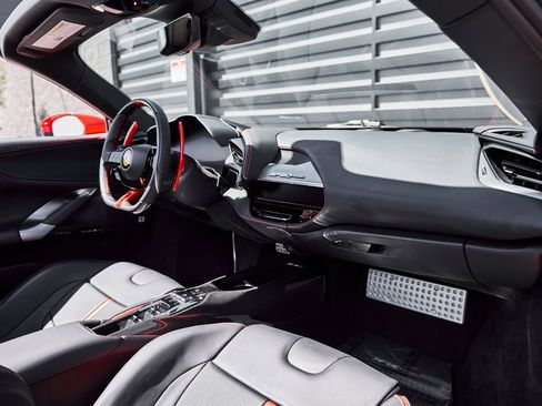 Used 2025 Ferrari SF90 Spider AWD/4WD image 47