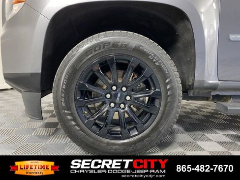Used 2021 GMC Canyon Elevation w/ Driver Alert Package AWD/4WD image 8