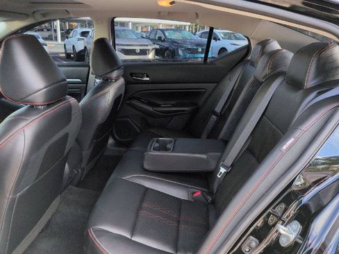 Certified 2023 Nissan Altima 2.5 SR w/ SR Premium Package FWD image 13