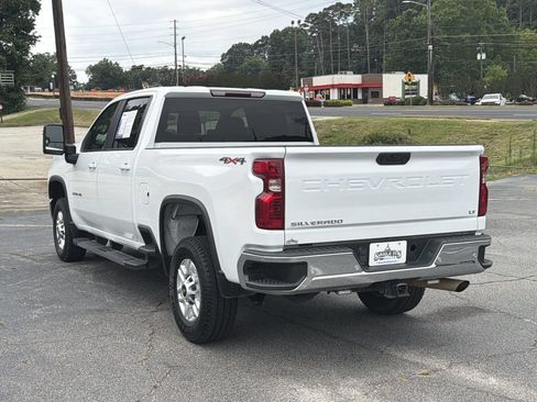 Used 2022 Chevrolet Silverado 2500 LT AWD/4WD image 5