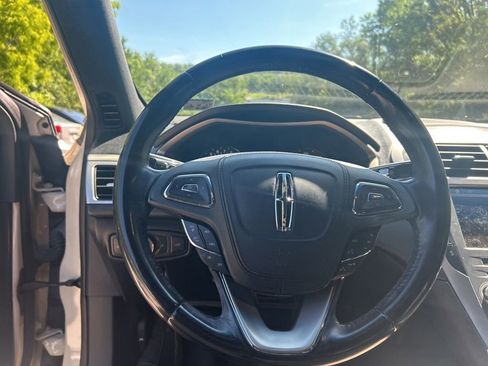 Used 2018 Lincoln MKZ Premiere w/ Magnetic Appearance Package AWD/4WD image 14
